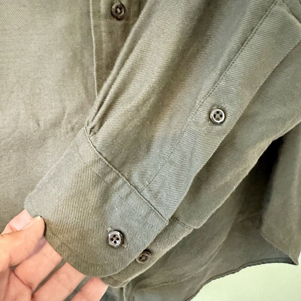 Brooks Sport Men's‎ Button Down Shirt Size Medium Charcoal 100% Cotton - Picture 7 of 10